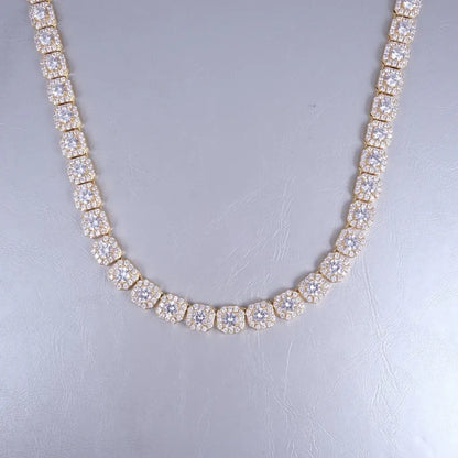 Clustered Tennis Chain in 18K Gold
