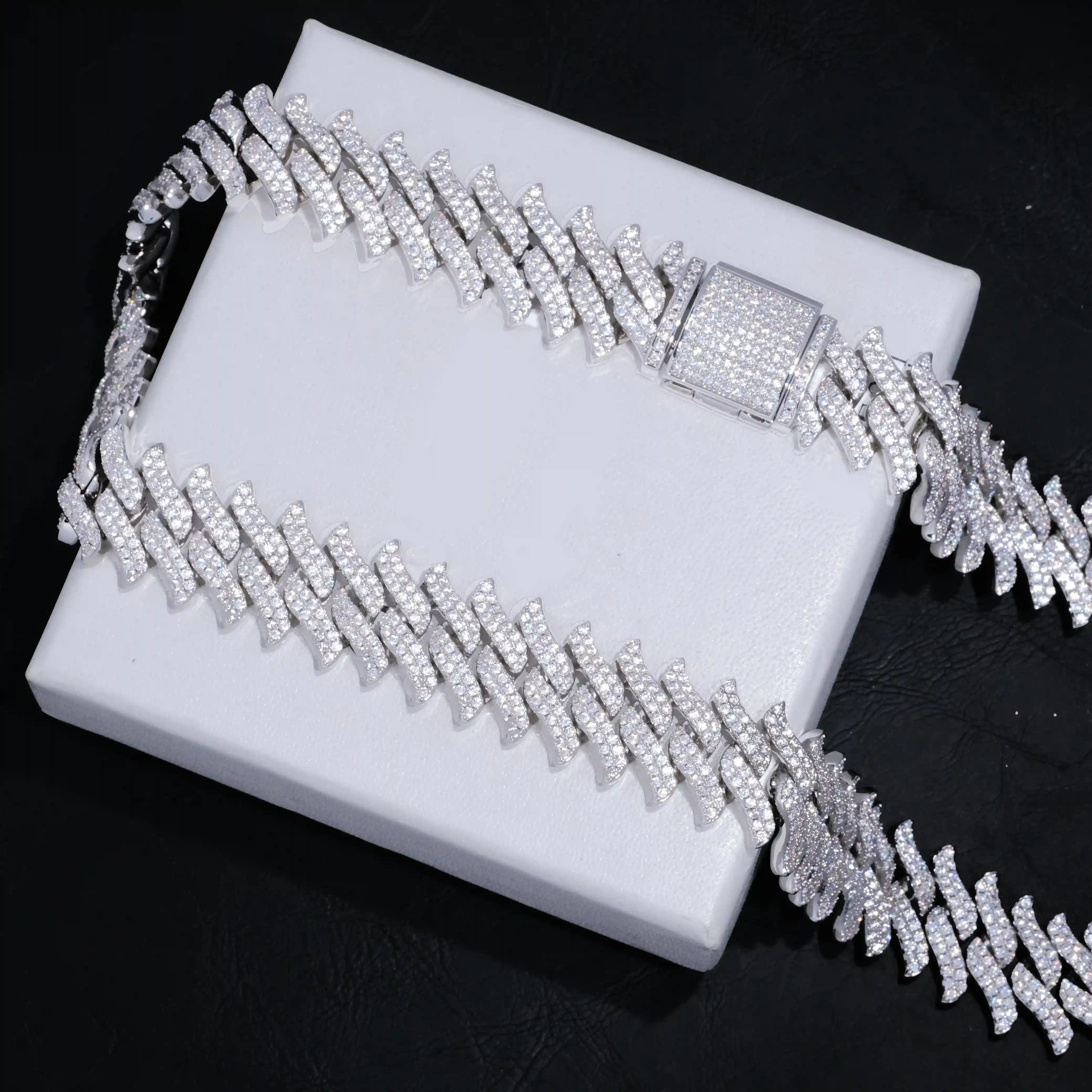 20mm Spiked Iced Cuban Chain