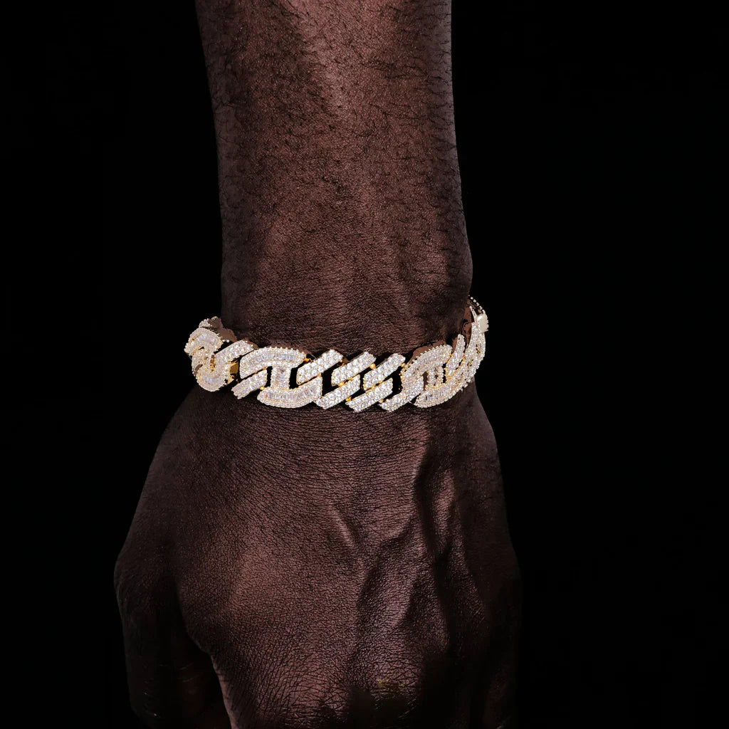 Prong Baguette Cuban Bracelet in 18K Gold - 12mm