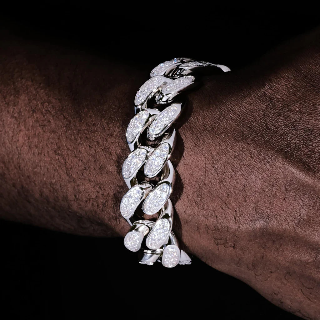 Iced Cuban Link Bracelet in White Gold - 19mm