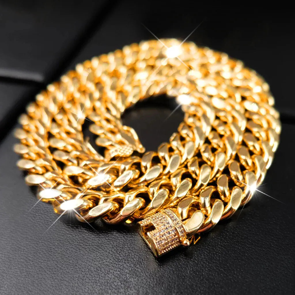 CUBAN LINK CHAIN IN YELLOW GOLDPLATED -10MM