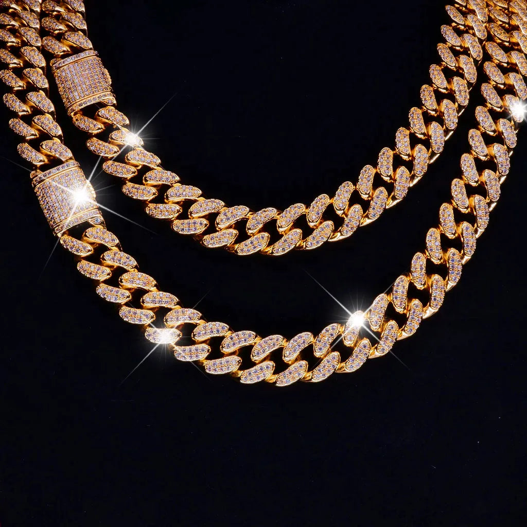 Buckle Iced Cuban Link Chain in Yellow Gold - 14mm
