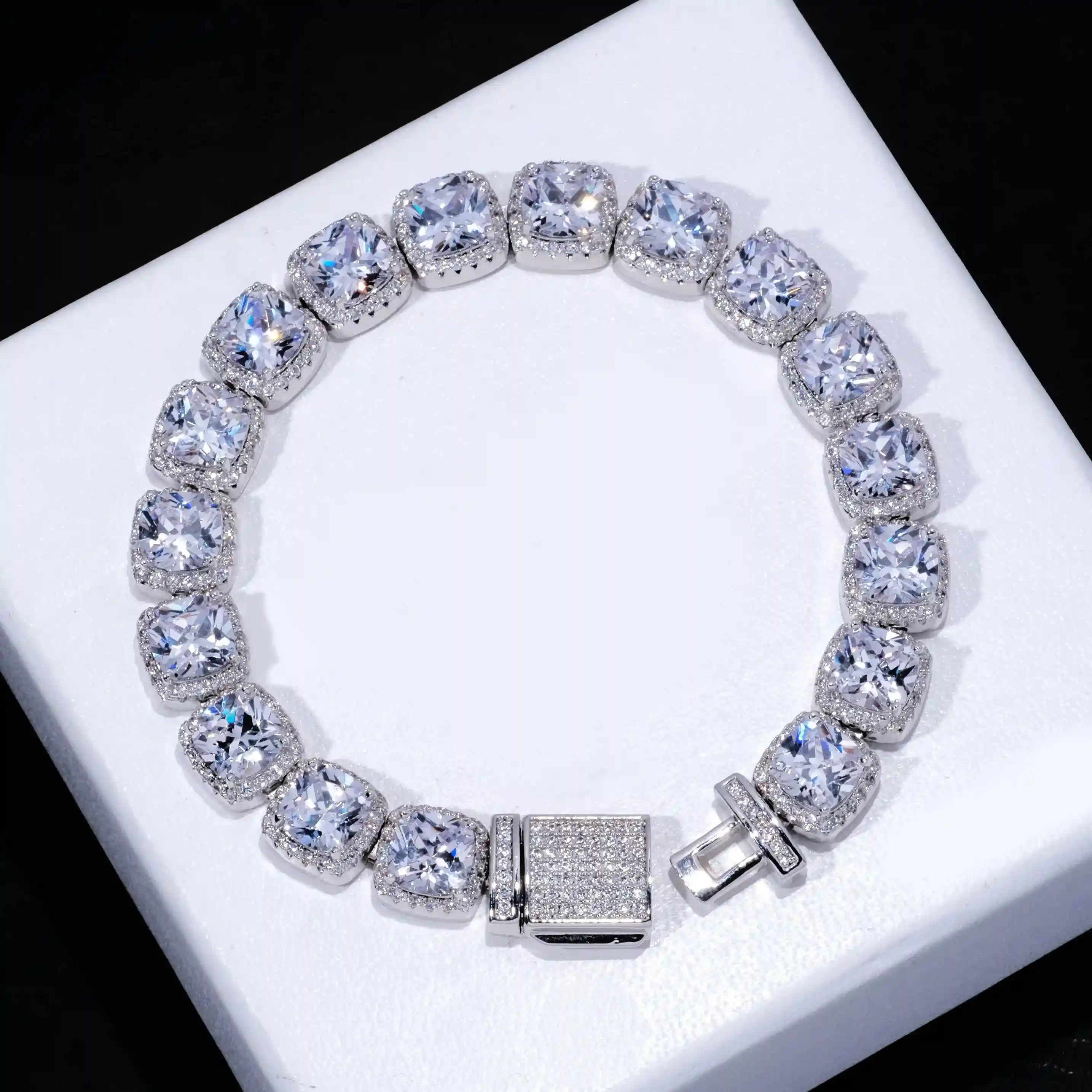Glacier Clustered Tennis Bracelet in White Gold