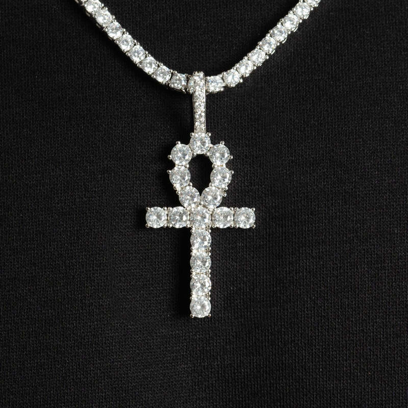 Ice Key Pendant in White Gold