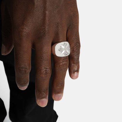 S925 Iced Cross Ring In White Gold - 19mm