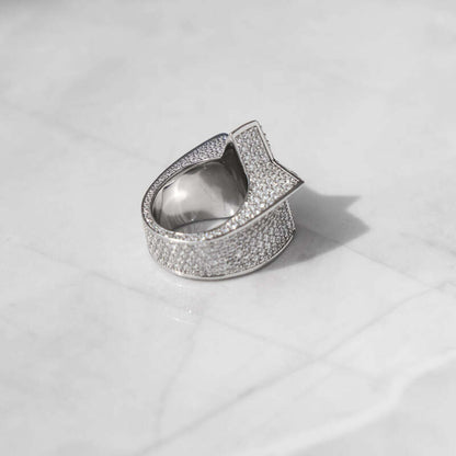 Iced Star Ring In White Gold - 26mm