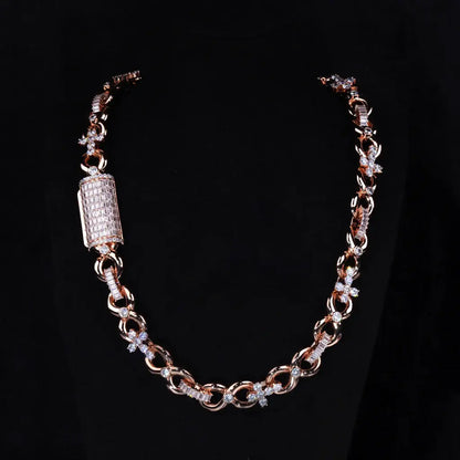 The package includes a chain, dust bag, gift box, jewelry cloth, and warranty card. Choose between 18 or 20 inches in length, made from high-quality copper with a rose gold or 14k gold finish. The flawless VVS simulated diamonds add a touch of luxury to this 14mm wide chain.
