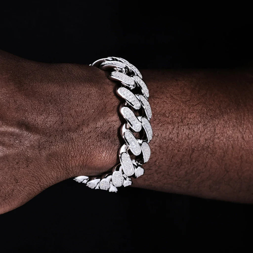 White gold Cuban link bracelet iced out 19mm