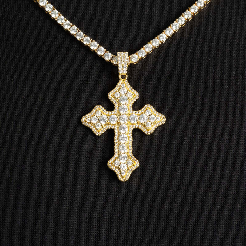 Medium Eternity Cross Pendant in Yellow Gold