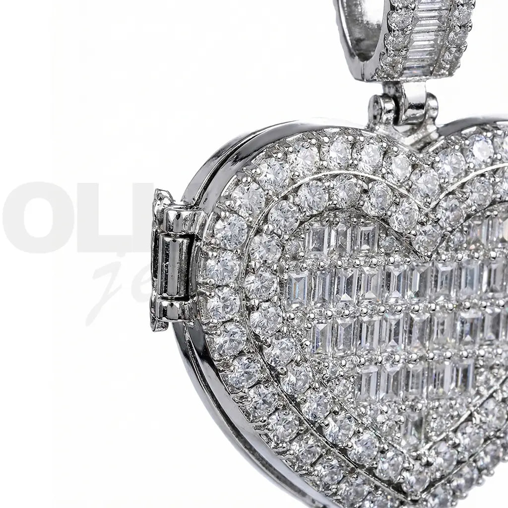 Personalized Heart Photo Pendant with Hinged Design